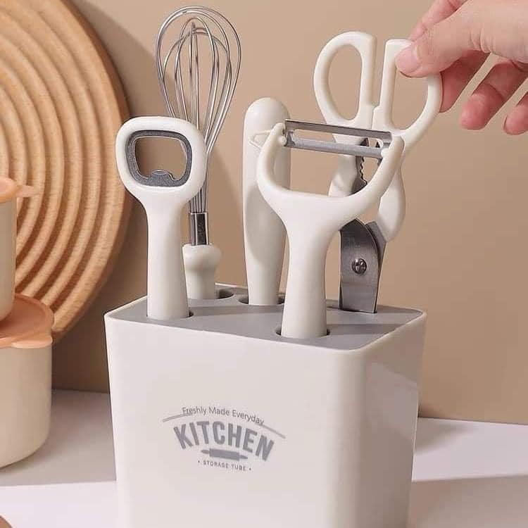 Kitchen tools