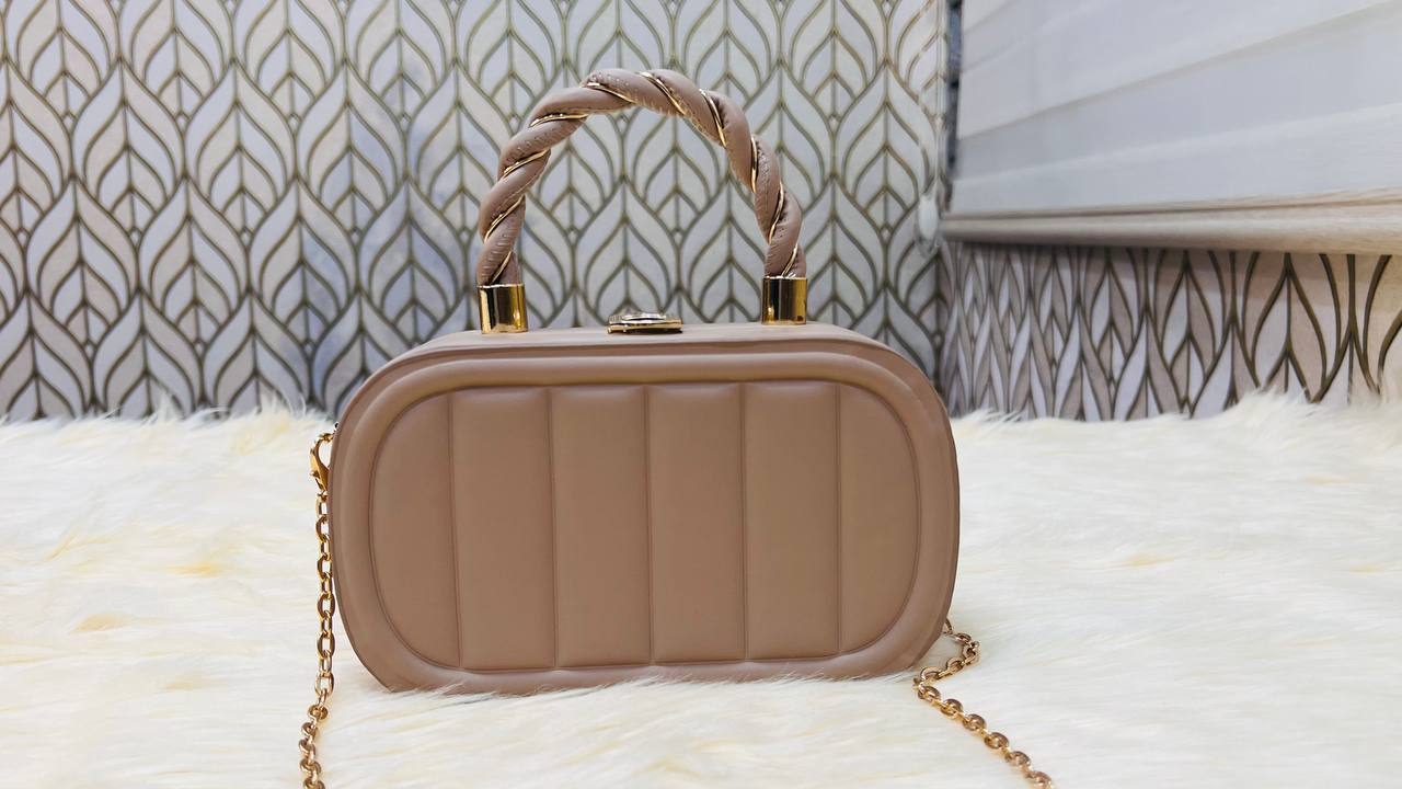 IELGY women's high-end chain solid color box small square bag RM86